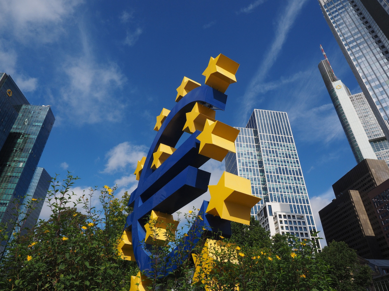 Investire in Europa (ciclo &quot;L'Europa in Biblioteca&quot;) 